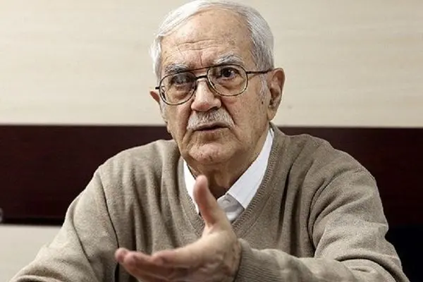 اجرا نکردن برخی سیاست‌ها، تولیدکننده را دلال می‌کند