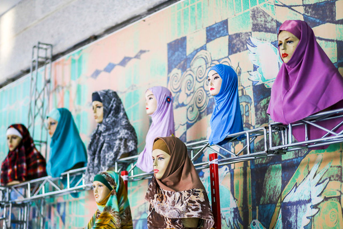 از توسعه نذر حجاب تا حمایت وزیر کشور از لباس ایرانی - اسلامی