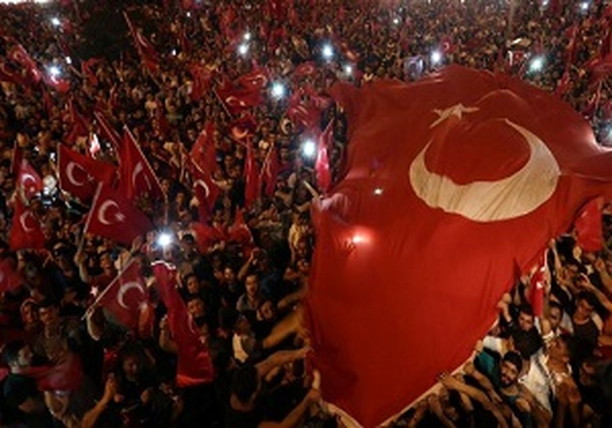 اخراج دو نماینده هوادار کردها از پارلمان ترکیه