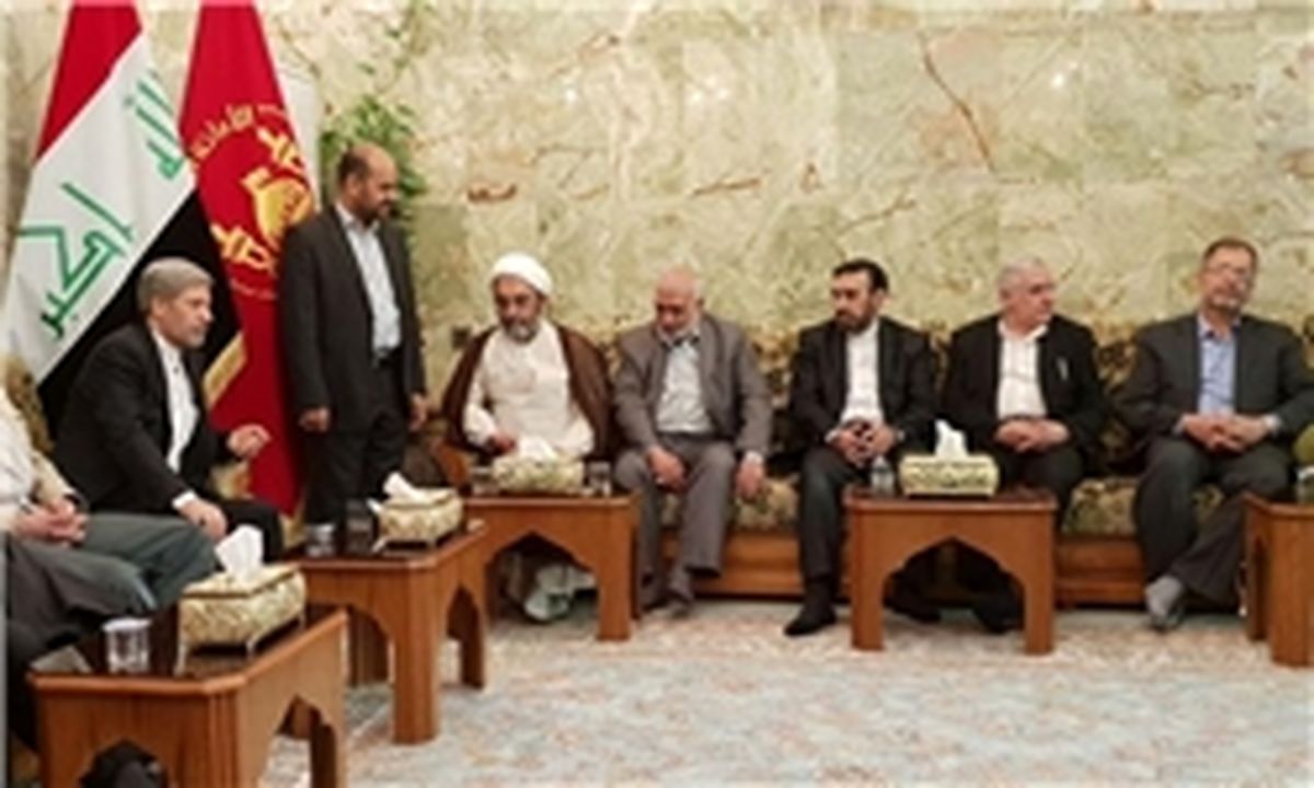وزیر دفاع از مراحل توسعه حرم مطهر امام حسین (ع) بازدید کرد