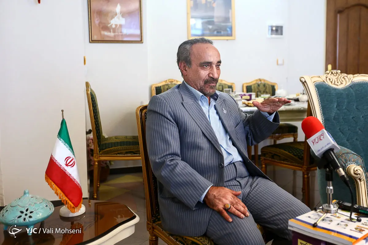 احساس مردم نسبت به انقلاب کهنه نشده است/قبل از انقلاب اسلامی هیچ آزادی در بیان وجود نداشت