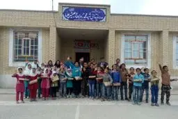 توزیع یک میلیون و ۸۰۰ هزار بسته لوازم‌التحریر بین دانش‌آموزان بی‌بضاعت کشور