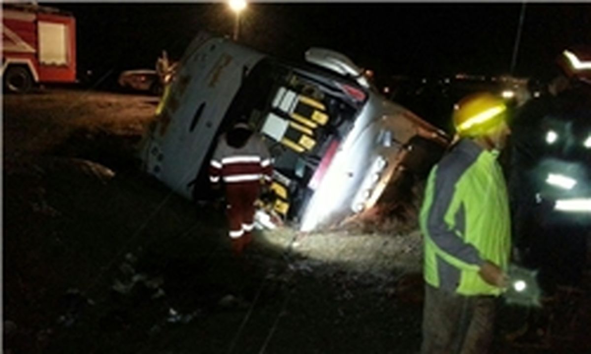 جزئیات واژگونی اتوبوس در کهگیلویه و بویراحمد/ تخطی از سرعت مطمئنه علت حادثه