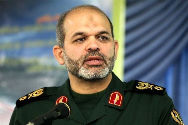 سردار وحیدی: فرانسوی‌ها اجازه اظهارنظر درباره توان موشکی ایران را ندارند