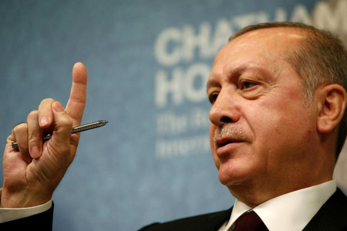 اظهارات اردوغان باعث سقوط آزاد ارزش لیره شد