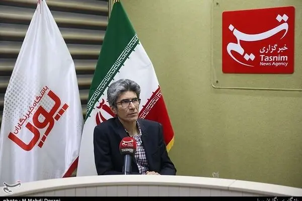 کارگردان خجالت نکش در گفتگو با تسنیم: "حاتمی کیا" اولین بار برای فیلم من بازی کرد/ "لیلی با من است" تجربه شخصی بود