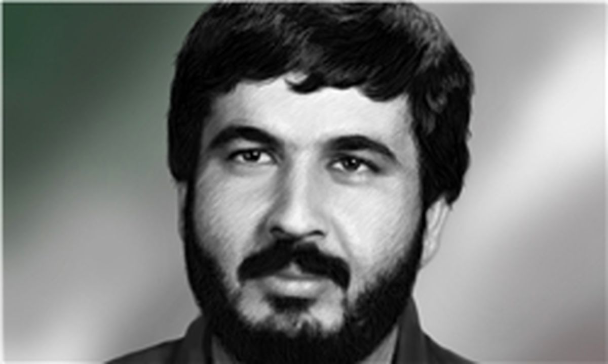 اعتراض خانواده شهید صنیع‌خانی به انتشار یک کتاب