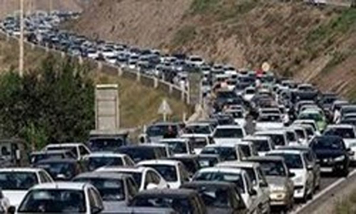 پیش بینی ترافیک سنگین در محورهای خروجی پایتخت از ظهر امروز