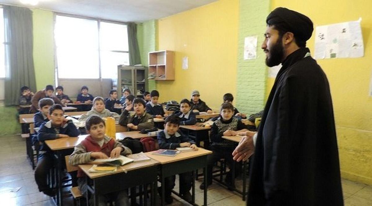 تربیت مدرسان سند تحول بنیادین از میان طلاب و روحانیو