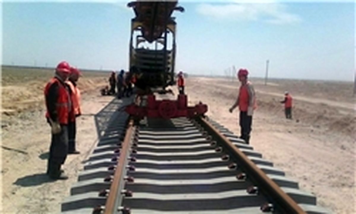امضای تفاهم‌نامه بازسازی و تامین ادوات ریلی بین راه‌آهن ایران و شرکت سوئیسی
