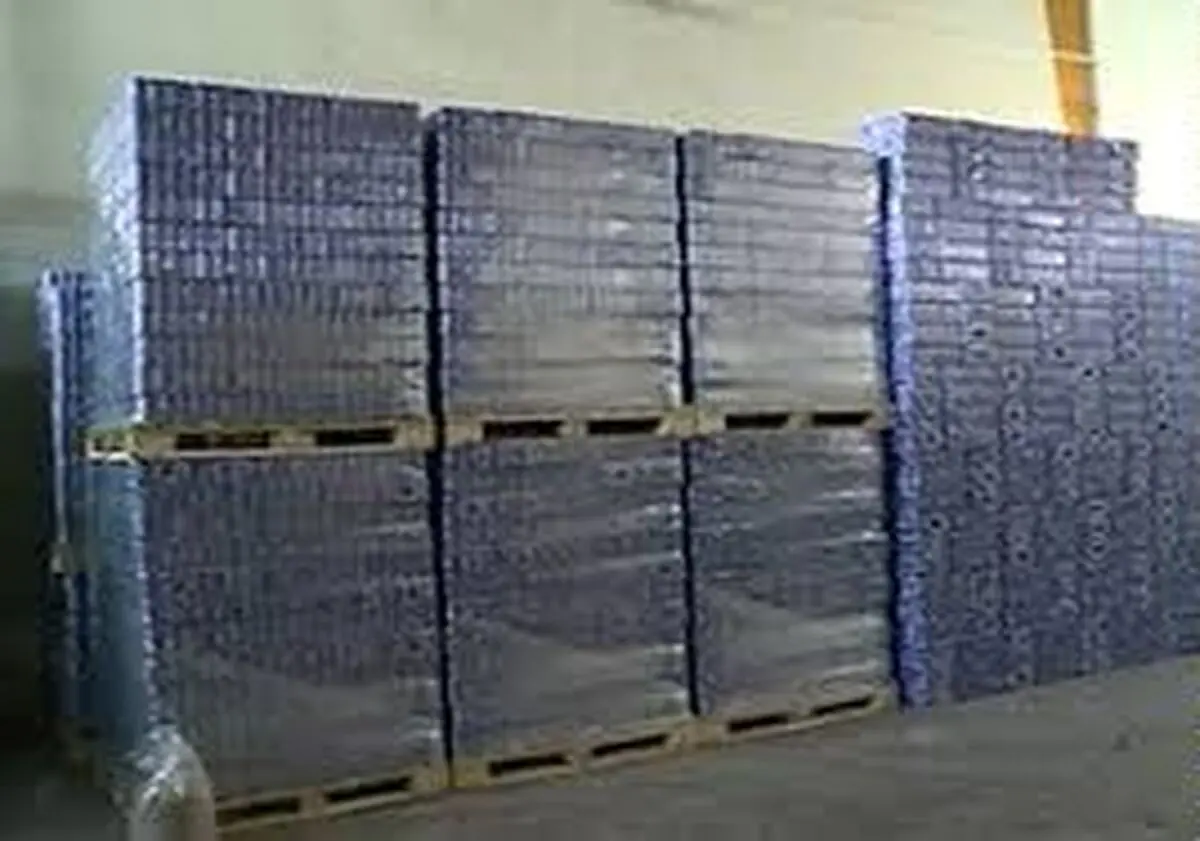 شناسایی انبارهای کالاهای احتکار شده در کرمان توسط وزارت اطلاعات