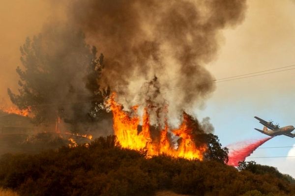 بزرگترین آتش سوزی تاریخ کالیفرنیا