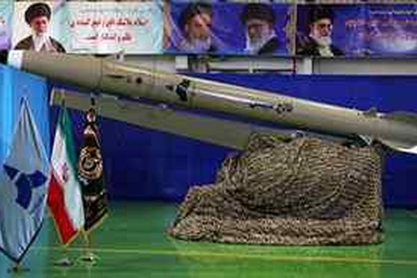 با موشک ۱۰۰ درصد ایرانی فاتح مبین بیشتر آشنا شوید