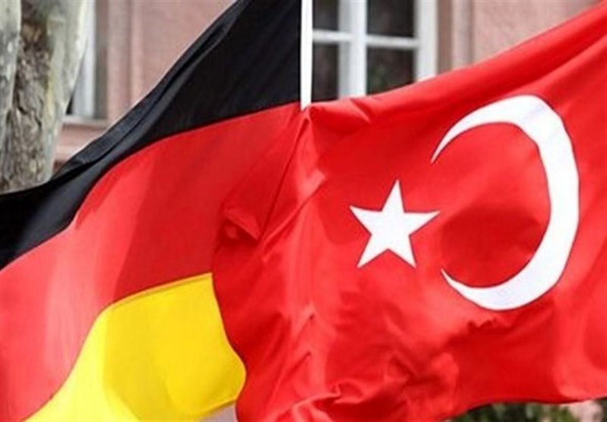 حمایت مقامات آلمان از اقتصاد ترکیه/ مرکل: خواهان ترکیه‌ای با اقتصاد پیشرفته هستیم