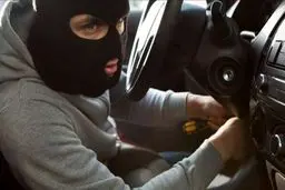 سرقت ماشین‌های لوکس خارجی فقط در چند ثانیه!
