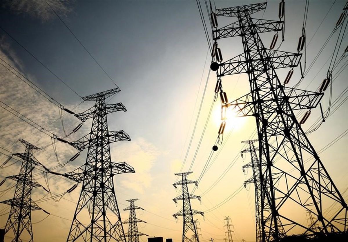 برنامه‌ریزی برای افزایش ۵ هزار مگاواتی ظرفیت تولید برق ایران تا تیر ۹۸