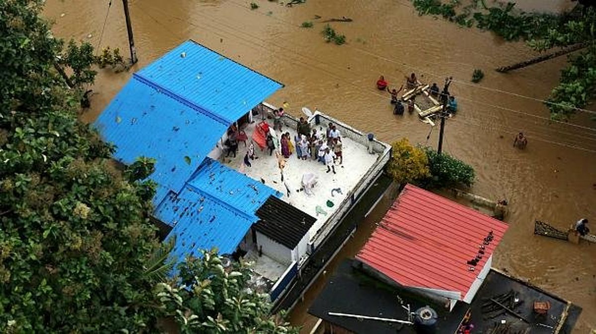 بیش از ۱۶۰ کشته در شدیدترین سیلاب هند