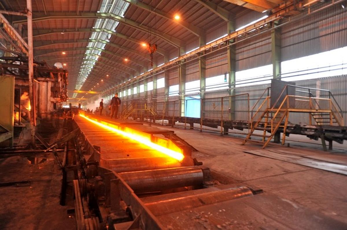 صادرات ۴۵ درصدی تولیدات آهن و فولاد به کشور‌های همسایه