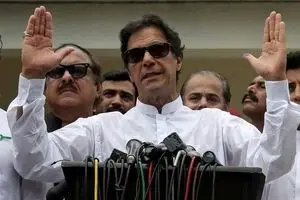 کاپیتان در صندلی نخست‌وزیری