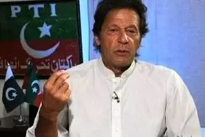 عمران خان و چالش های پیش رو