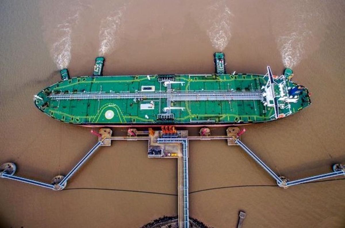 چین برای حمل نفت از نفتکش‌های ایرانی استفاده می‌کند
