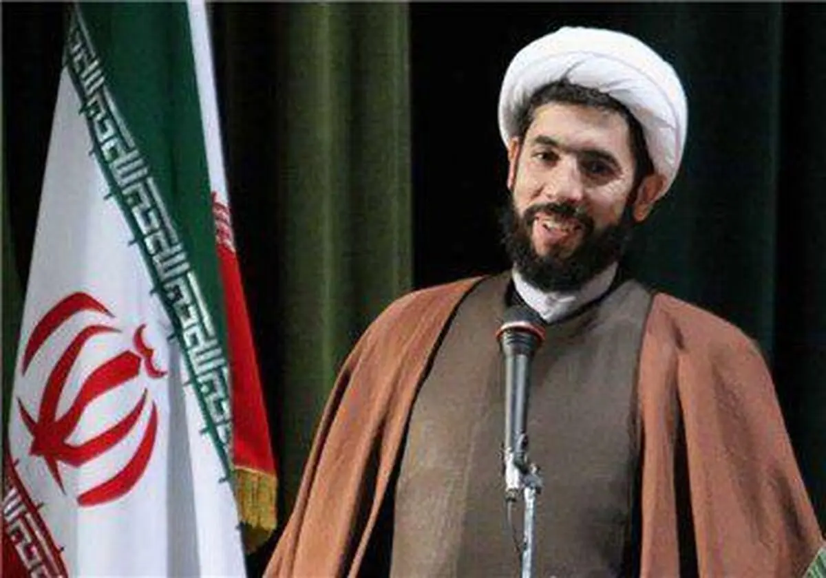 حجت‌الاسلام رستمی رئیس نهادنمایندگی مقام معظم رهبری دردانشگاه‌هاشد