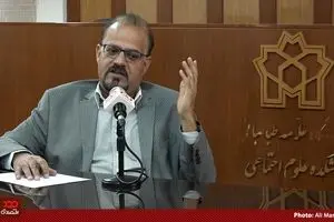 اسحاق جهانگیری «وزیر صنعتِ» واقعی  است