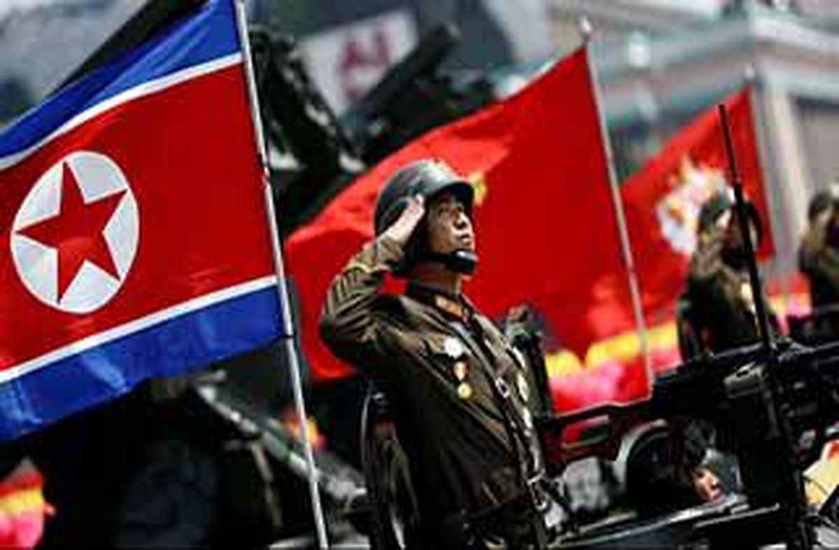 رژه ارتش کره شمالی در هفتادمین سالگرد تاسیس این کشور