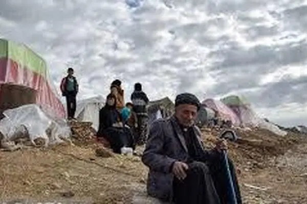 فریادهای مردی که هنوز در کرمانشاه است