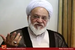 مصباحی مقدم:‌ دلار ۴۲۰۰ تومانی، نسنجیده بود