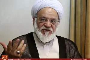 مصباحی مقدم:‌ دلار ۴۲۰۰ تومانی، نسنجیده بود