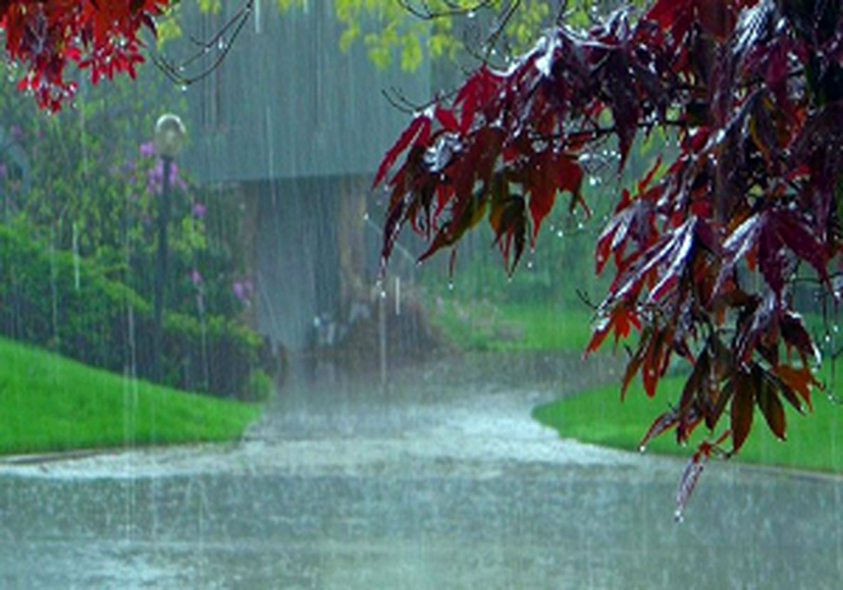 آغاز بارش باران تا پایان هفته در اکثر مناطق کشور/ احتمال آب گرفتگی معابر و سیلابی شدن مسیرها در شهرهای شمالی