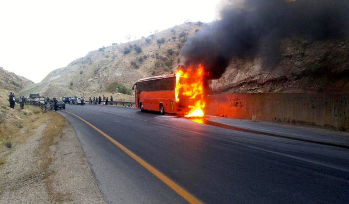 اتوبوس اسکانیا در همدان طعمه آتش شد
