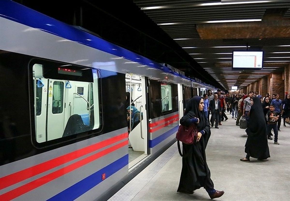 آمادگی کامل متروی تهران برای مهرماه/افزايش قطارهای تندرو از ایستگاه كرج به صادقیه