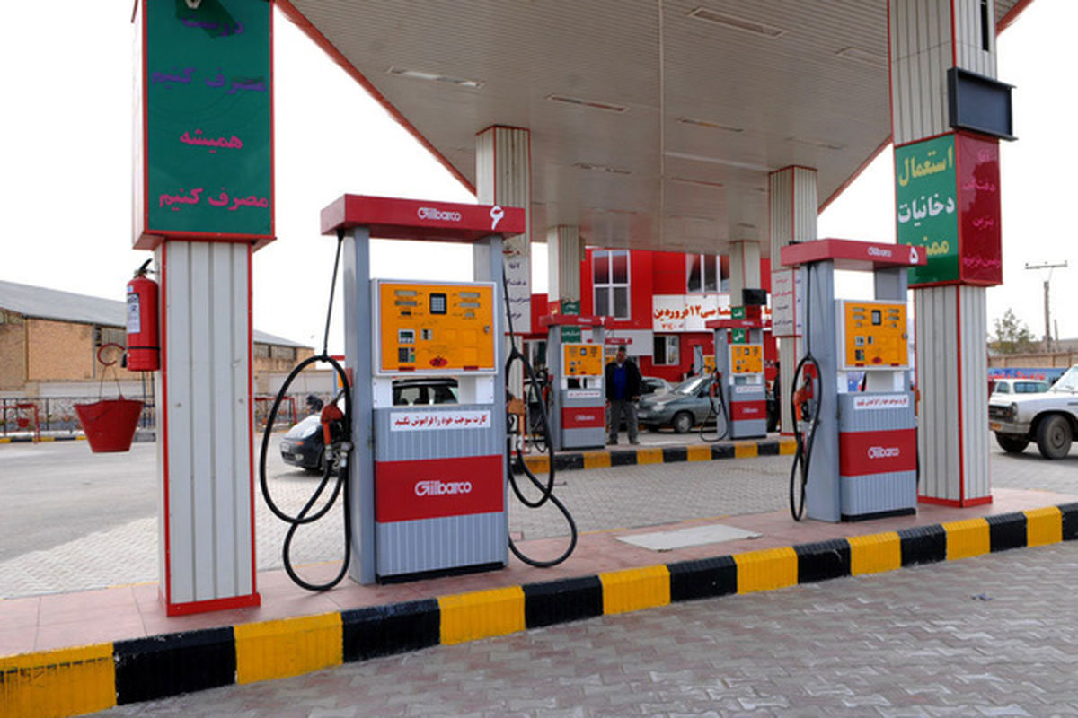 سوخت رسانی مستمر در جایگاه‌های توزیع بنزین استان کرمان/ نگرانی از بابت تأمین سوخت نیست