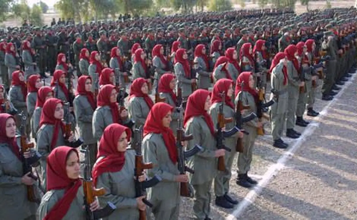 اعضای منافقین چگونه شست و شوی مغزی شدند؟