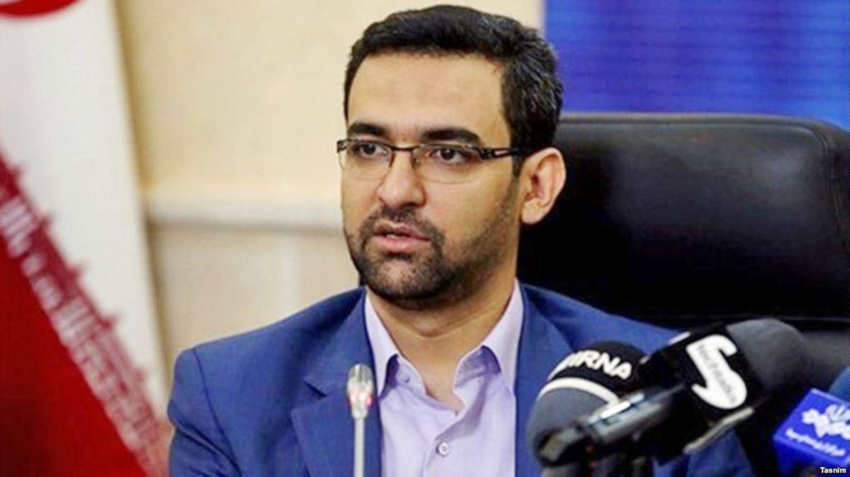 واکنش وزیر ارتباطات به صف متقاضیان دریافت موبایل با ارز دولتی