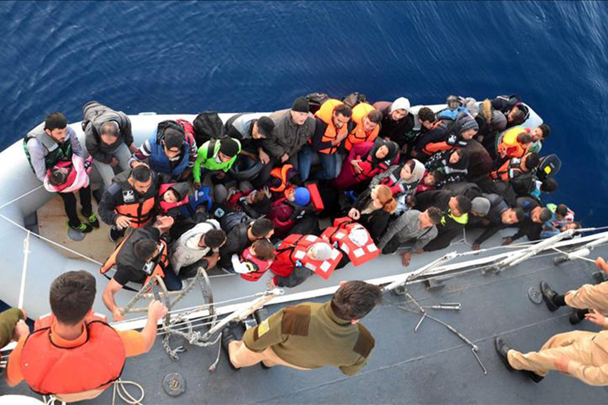 یک قایق حامل ۱۵۰ پناهجو در سواحل قبرس غرق شد