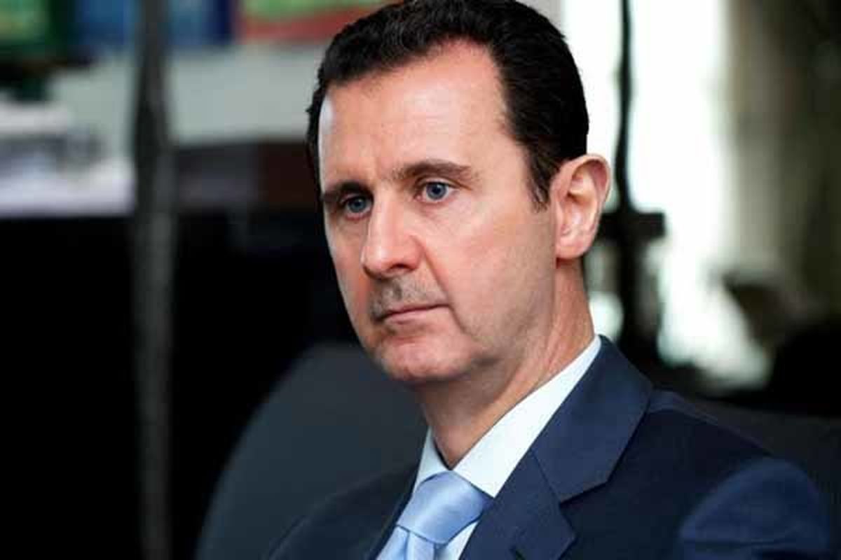 دیدار بشار اسد و همسرش با فرزندان شهدا و جانبازان در سوریه