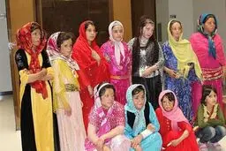 آتش سوزناک وعده‌ها در درد دل‌ غم‌انگیز دختران شین‌آبادی