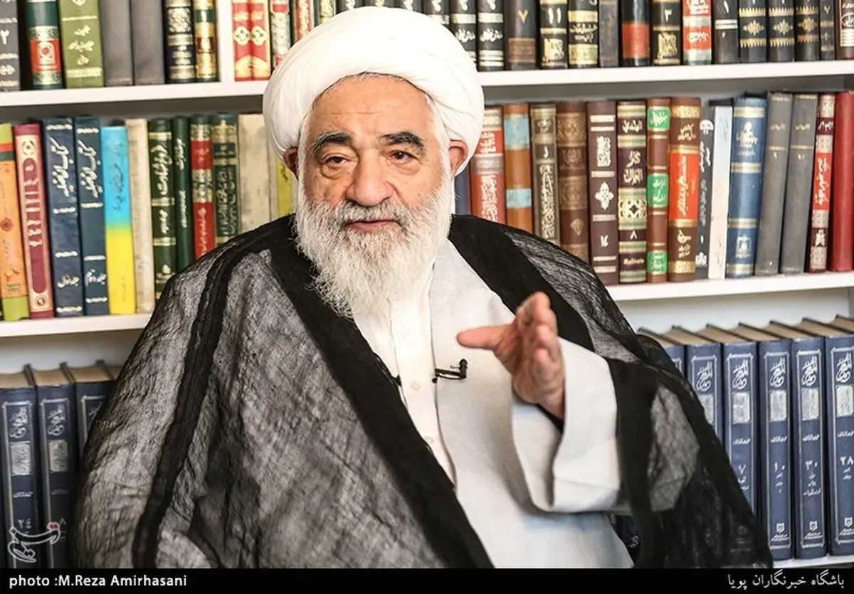 گفتگو| آیت‌الله جلالی خمینی: خاطره جالب از ترس ساواکی‌ها هنگام دستگیری امام خمینی/ راه آیت‌الله خامنه‌ای همان راه امام است/ منتظری فریب دامادش را خورد