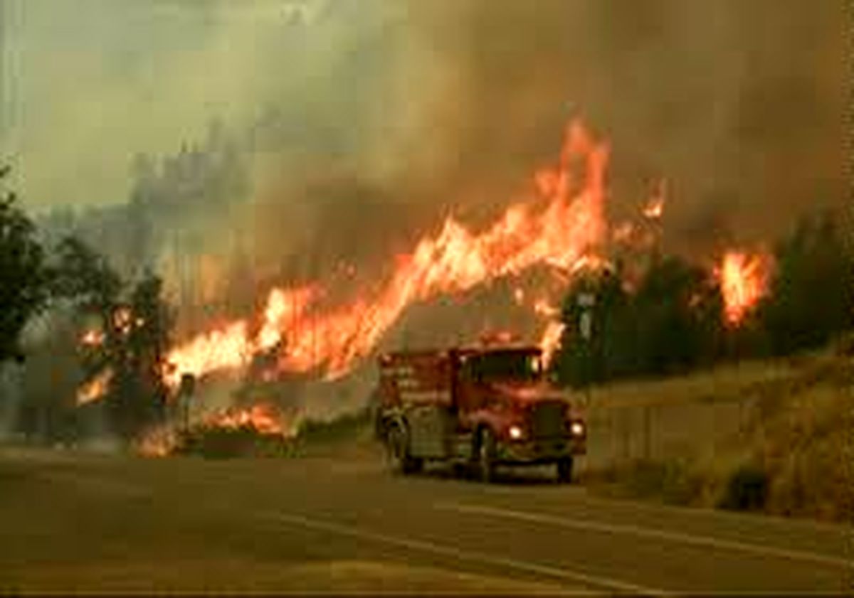 آتش‌سوزی گسترده در مناطق جنگلی کالیفرنیا