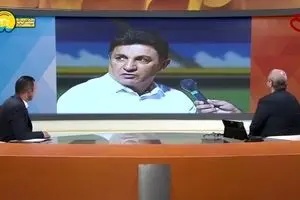 انتقادهای قلعه‌نویی از فدراسیون فوتبال در مورد هواداران