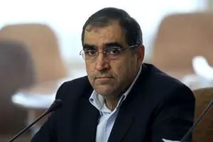 وزیربهداشت: دلار گران است؛ دانشجویان پزشکی به ایران برگردند