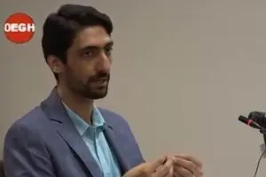 برخی از داخل به خارجی‌ها سینگال می‌فرستند که ما را اینگونه تحریم کنید