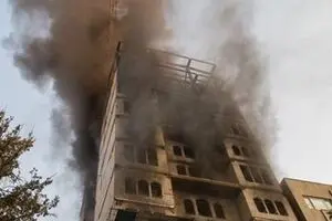 مهار به موقع آتش‌سوزی در ساختمان در حال ساخت