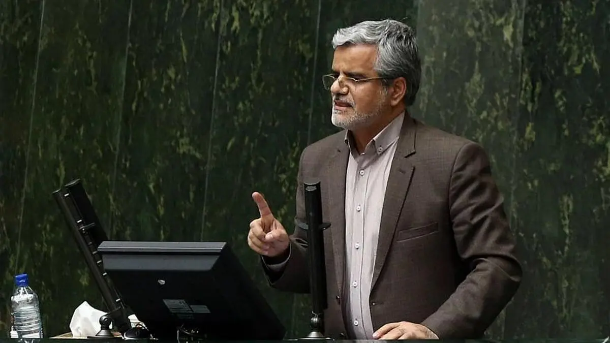 تذکر پزشکیان به محمود صادقی برای سخنان جنجالی‌اش در مجلس