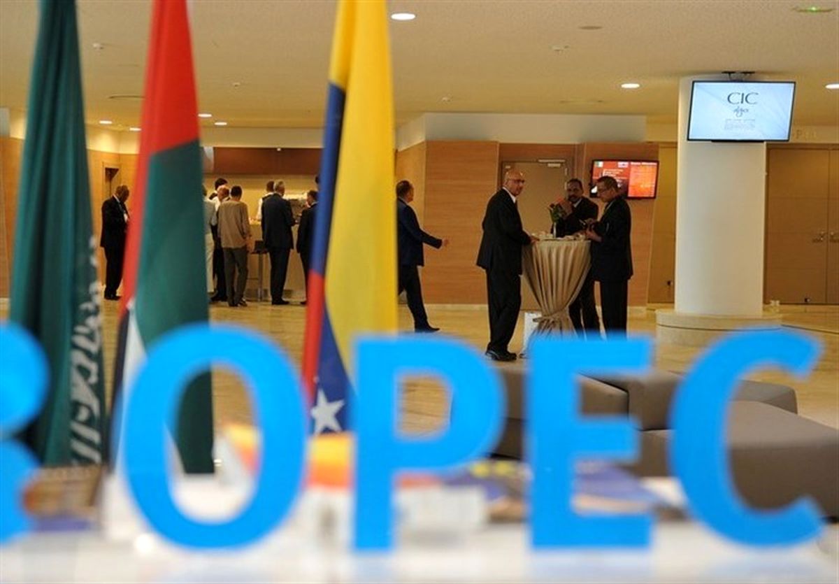 تولید نفت اوپک ۱۳۲ هزار بشکه در روز افزایش یافت