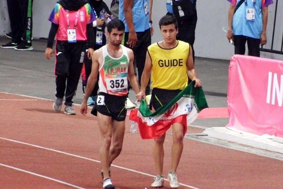 پایان دوی ۵۰۰۰ متر مردان/ مدال طلای حمید اسلامی به ورزشکار ژاپنی