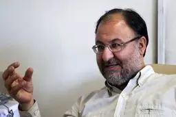 خریداران نفت ایران به دنبال امتیازگیری از ترامپ هستند/ آمریکا نمی‌تواند تحریم نفتی ایران را کامل کند